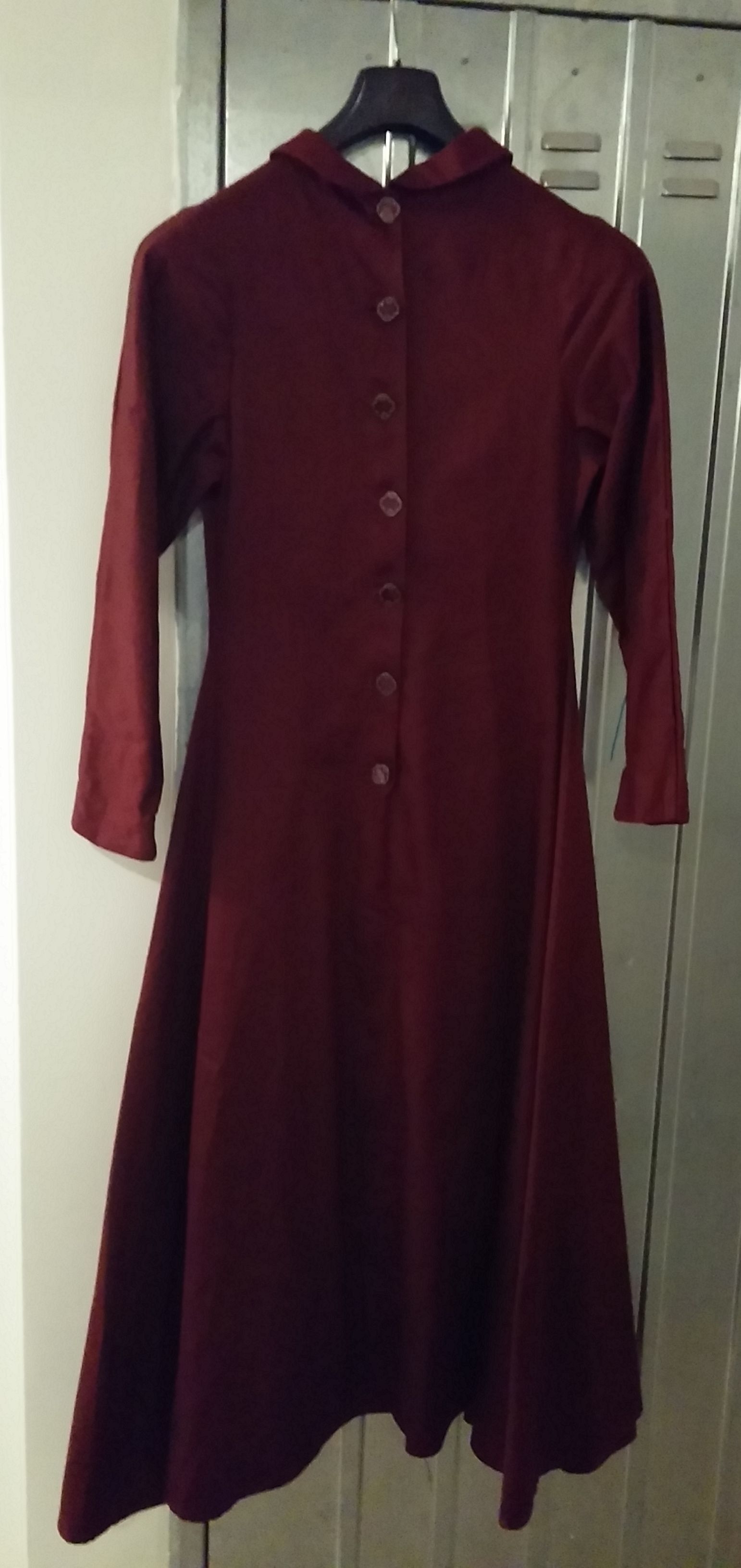 Dama in Veste Marrone